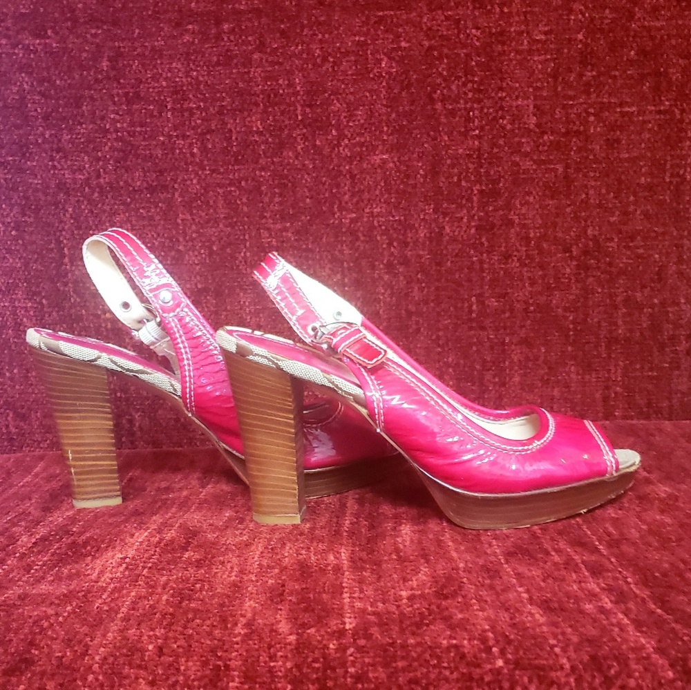💲SALE💲Coach "Hollie" Pink Sling-backs Size 7.5